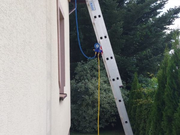 Montaż klimatyzacji split – Realizacja 3 – zdjęcie 2